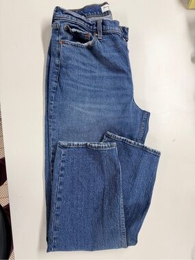Abercrombie & Fitch Medium Blue High-Rise Dad Jeans